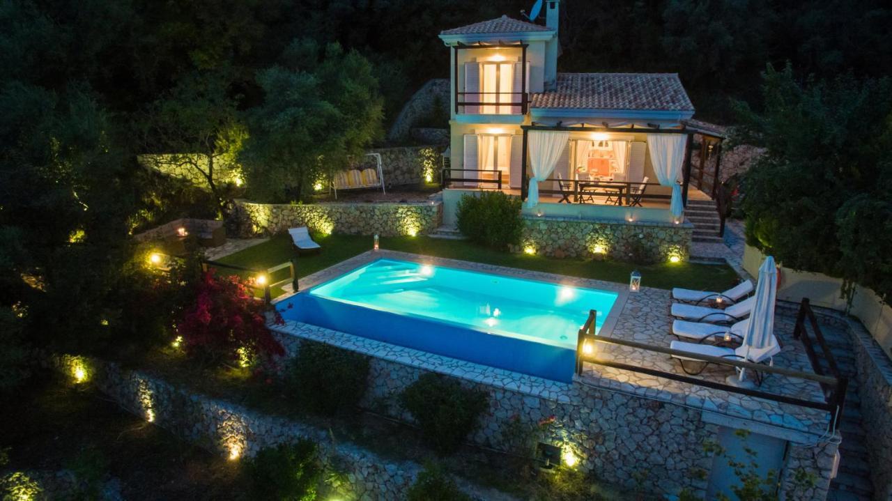 Villa Pasithea - Breathtaking Seaviews, Infinity Pool, Privacy, Close To The Beach Nidrí Kültér fotó